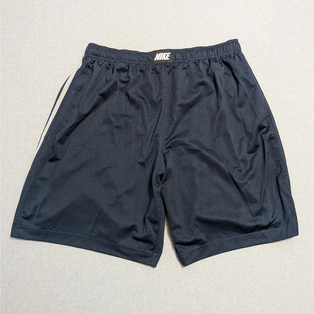 Nike Men's Activewear Shorts XL Dark Blue Elastic Waist Athletic Gym Workout